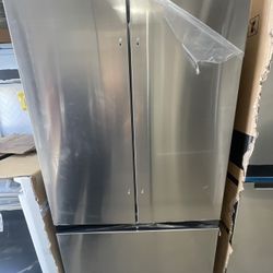 New Samsung 36” Inch French Door Fridge. 