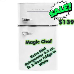 Magic Chef Retro Mini Refrigerator 3.2 cu. ft. 2-Door Fridge in White
