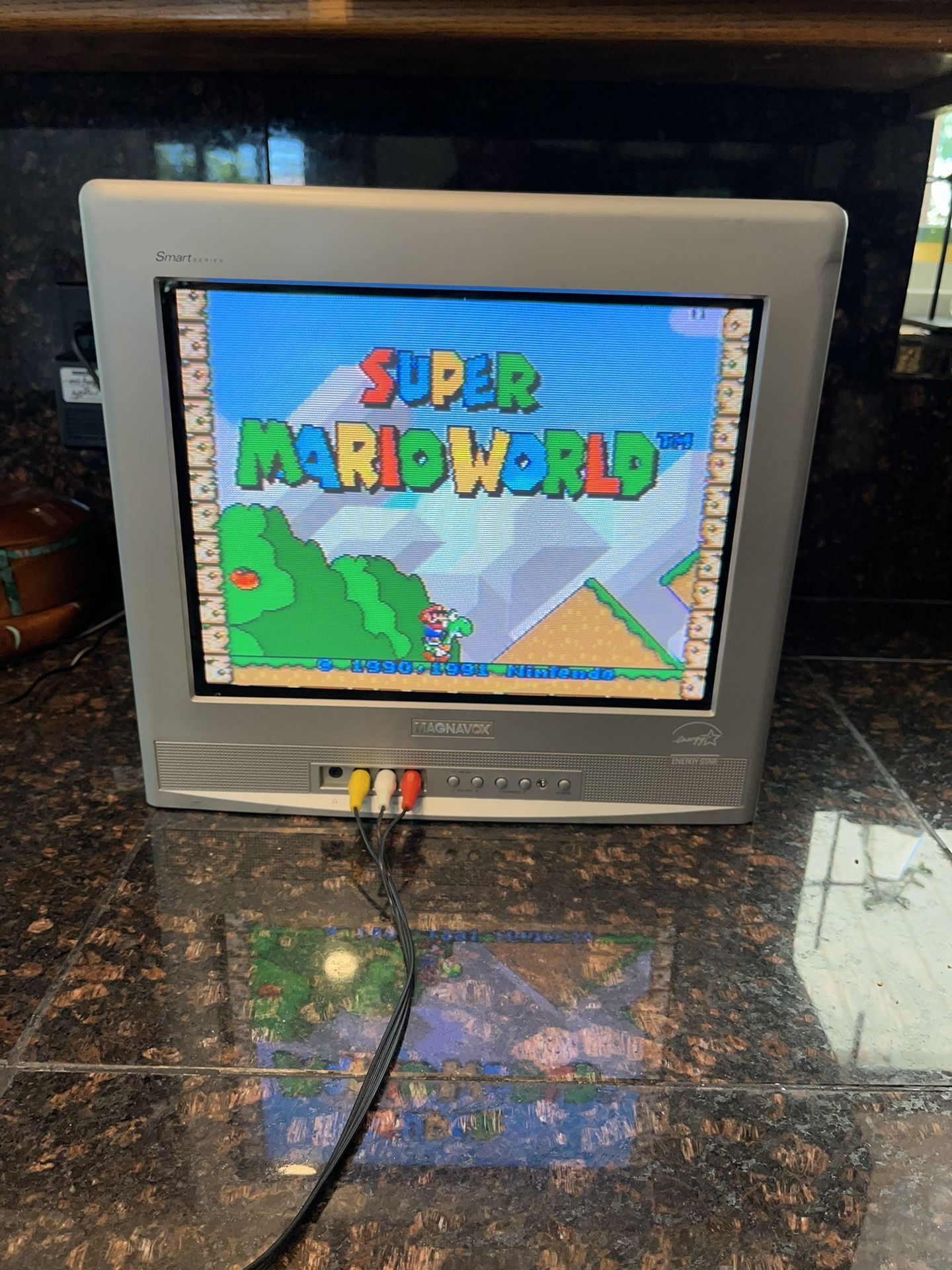 Magnavox CRT TV 14inch Vintage Game TV