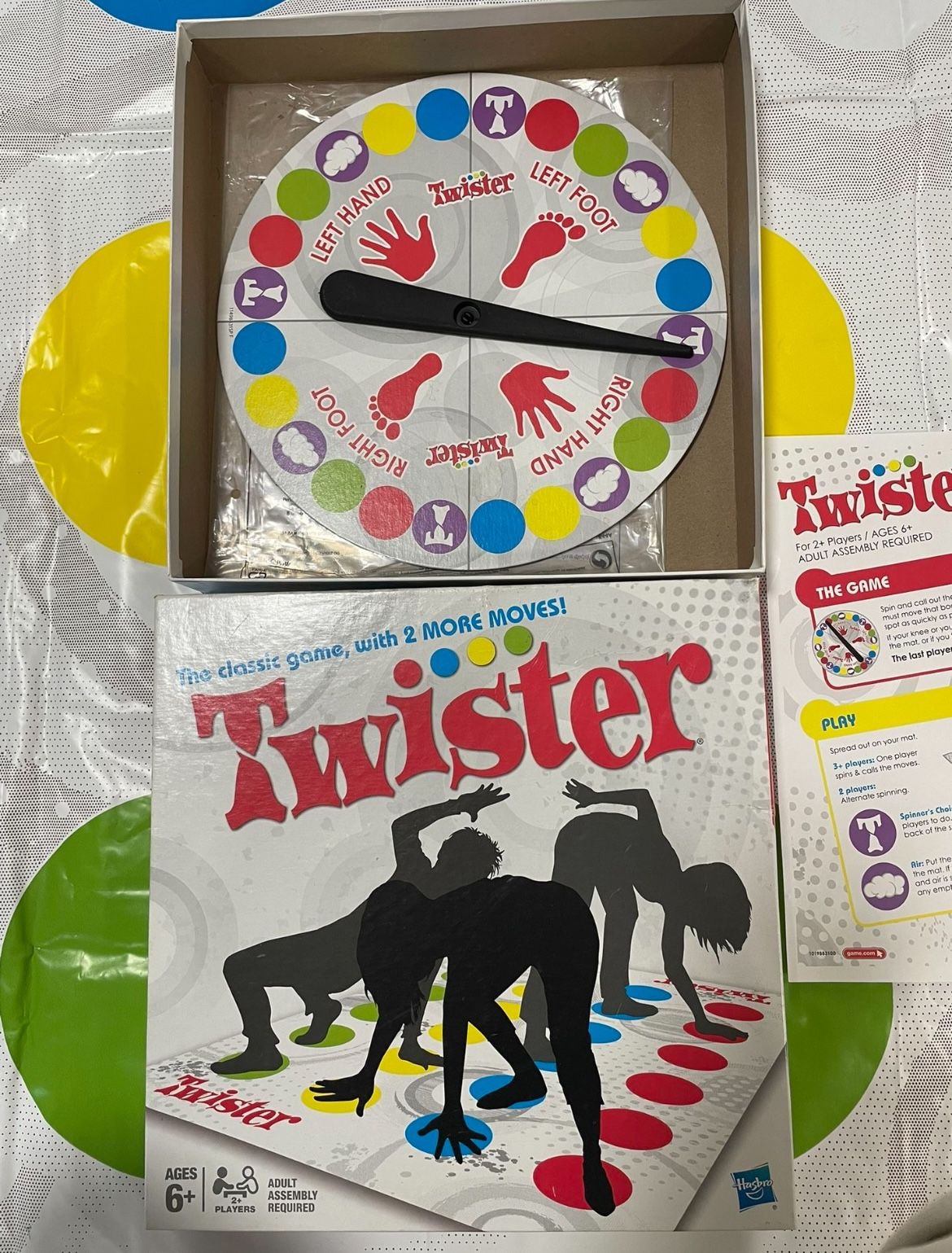 Hasbro Gaming Twister.