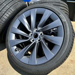 4X 20” 2026 Tesla Model Y Helix 2.0 Gray wheels Hankook EVO 255/40/20 NO CAPS