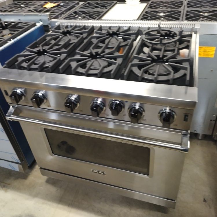 VIKING 36 INCH WIDE GAS RANGE 