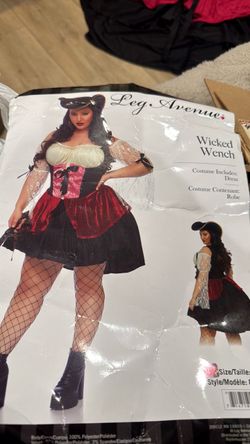 Adult pirate costume Adult pirate costume