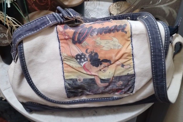 LL Bean Wonder Woman Vintage Shoulder Bag
