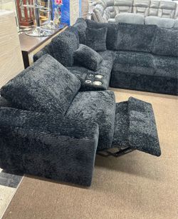 🔥 Brand New Pull-Out Sleeper Sectional – $1,147