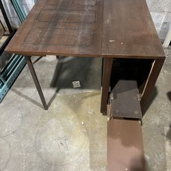Vintage Sewing table NO SEWING MACHINE INCLUDED p/u Willow Grove, PA 