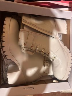 Steve Madden Hillarip Off White Boots Size 9.5 M