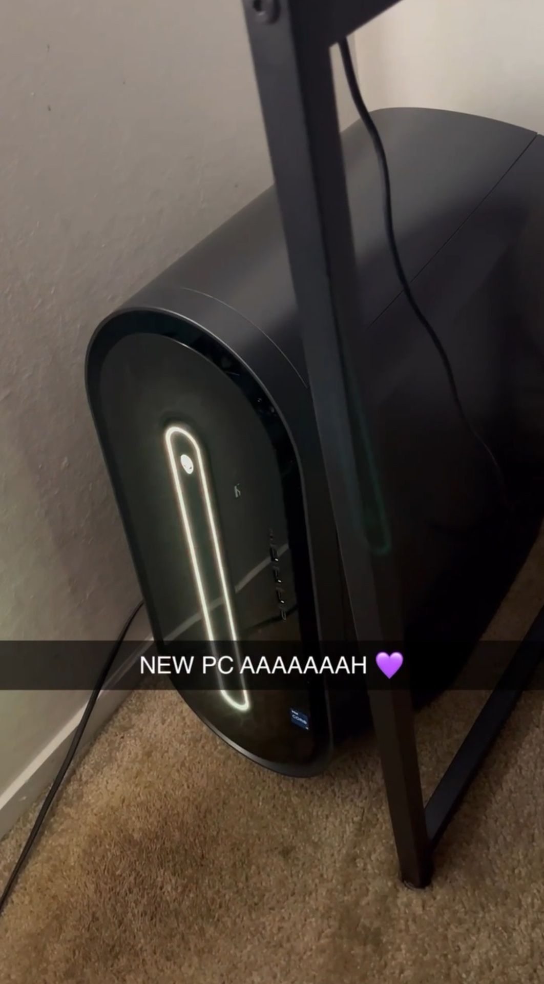 ALIENWARE AURORA R13 (comes with monitor)