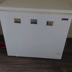 Chest Freezer 