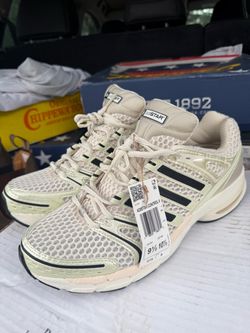 Adidas Adistar Control 5 Sneakers Size 9.5