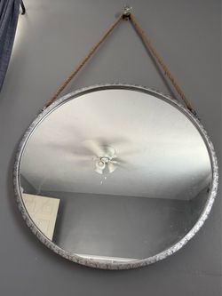 Circle mirror