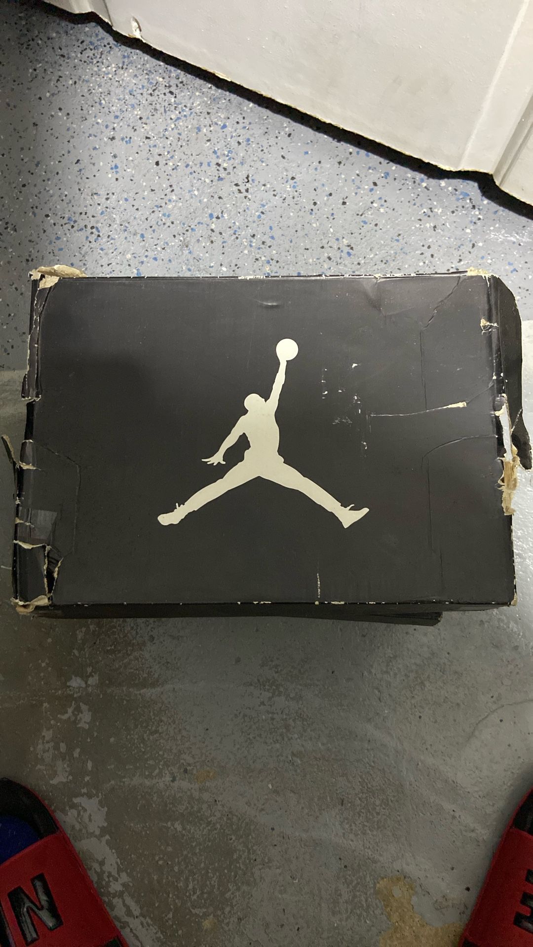 Used/worn Air Jordan Red 7y