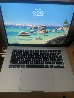 15 inch M4 Apple MacBook Air 16gb RAM 256gb SSD with Apple Care