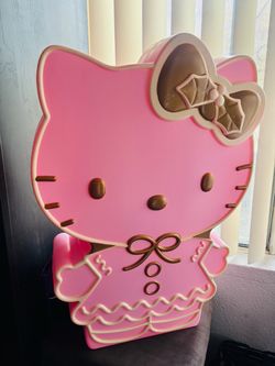 2 Ft tall Hello Kitty Light Up Decoration