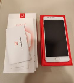OnePlus 3 Limited Edition Soft Gold version