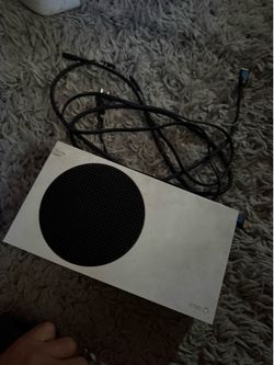 Xbox series S white without controllers