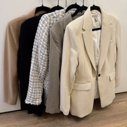 5 Women’s Blazer. Size Medium/10