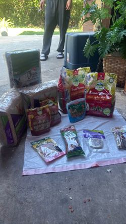 Pet supplies