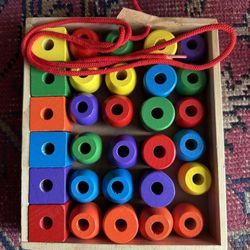 Melissa And Doug Lacing Bead Set.