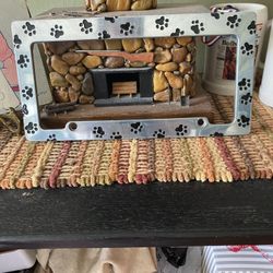 Pet Paws Metal Dog or Cat License Plate Bracket