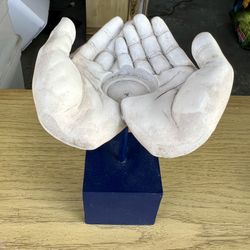 Open healing hands candle holder! 6x9”