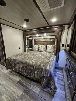 2021 Dutchman 42.5ft Yukon