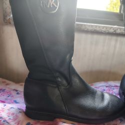 Girls Boots Size 12 & 1 (Kids) $15ea 