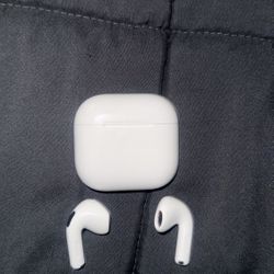 Air Pods 4 W/  Noise Cancellation 
