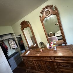 Vintage wooden Dresser With Mirrors