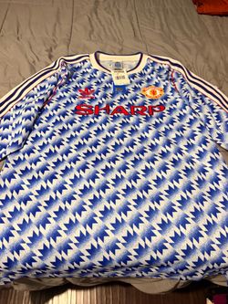 Man UTD Retro long Sleeve