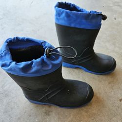Rain/ Snow Boots Size 2 Youth
