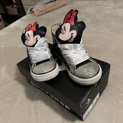 Custom Minnie Mouse Converse 