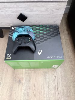 Xbox Series X 1TB Disc Console Box with Two Controllers