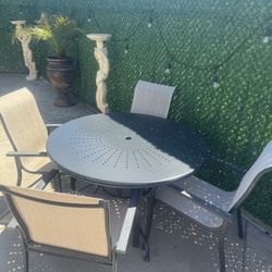 Dining Table Set With 4 Chairs 