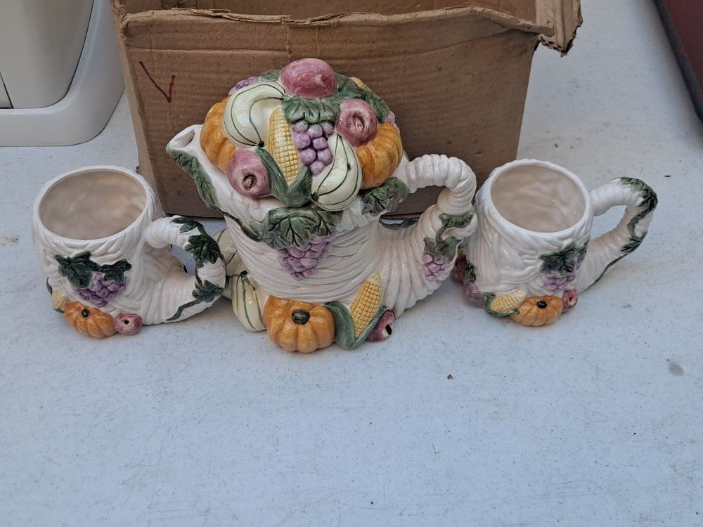 Set Of 3 Ceramic Fruit & Vegetable Pattern Tea Pot And 2 Cups "Multi-Color"