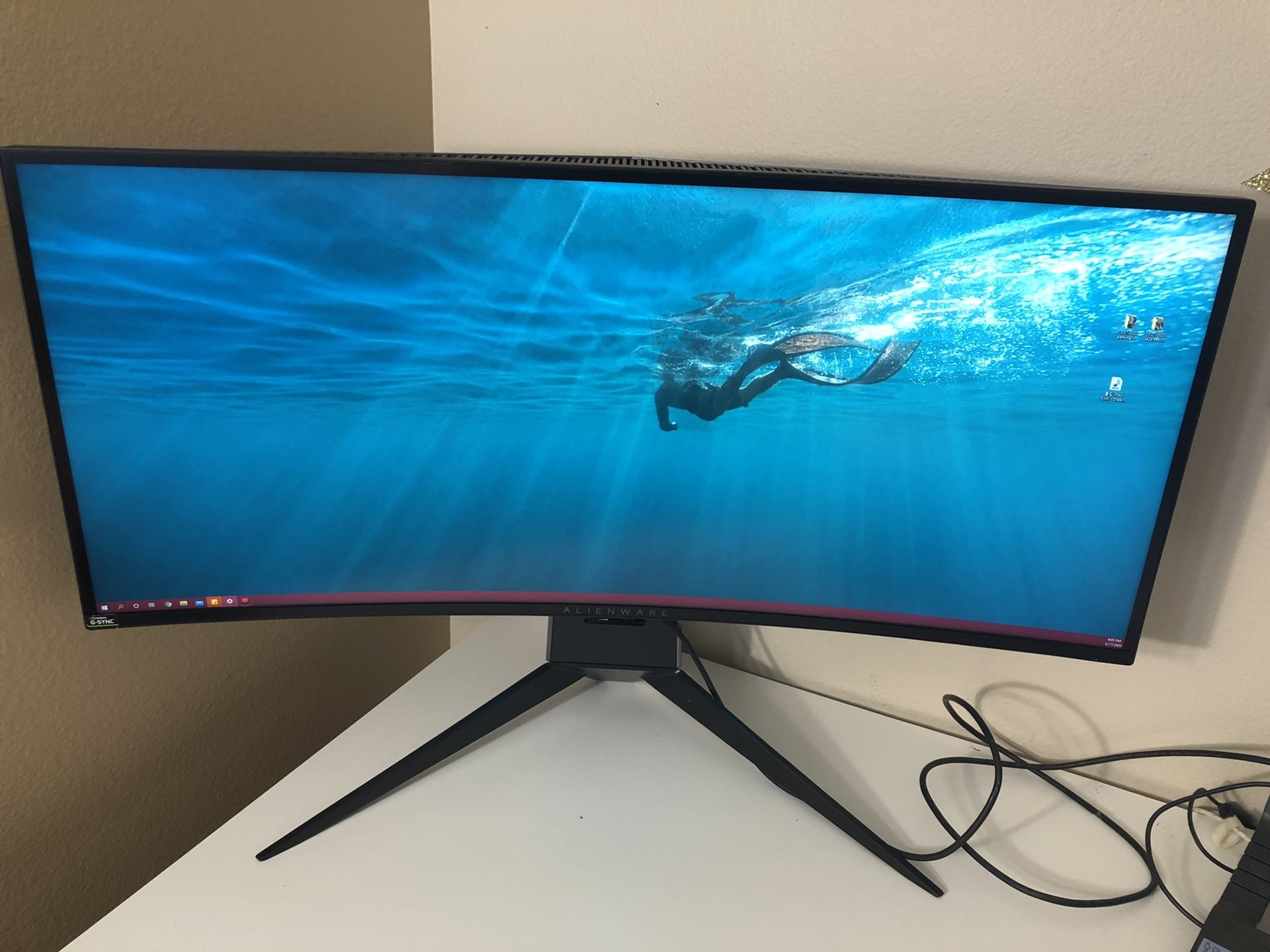 Alienware 34” Curved Gaming Monitor for Sale in Los Angeles, CA - OfferUp