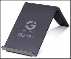 High Quality Smart Gear Wireless Desktop Charging Stand  / Charging Station 