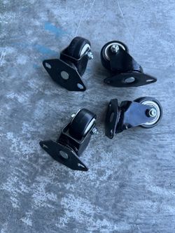 Heavy duty casters 1.5” new