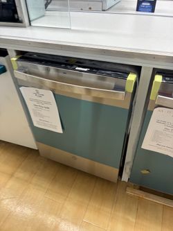 GE Stainless Steel Built-In Dishwasher