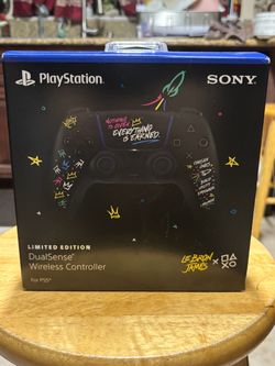 PS5 DualSense LeBron James Limited Edition Controller