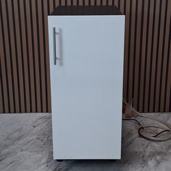 U-Line 15" Nugget Ice Machine with LED Lighting - Panel Ready, Factory Installed Pump, Right Hinge (UHNP315IS01A-D-0017)