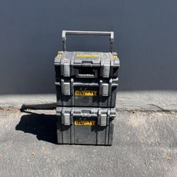 DEwalt Tool Box’s 