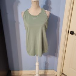 Nike Large Womens Blouse 
