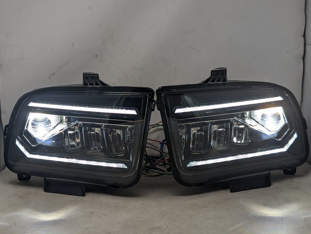 Ford Mustang LED Headlights (05-09)