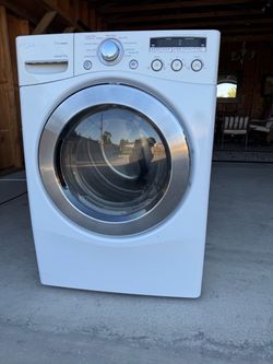 7.3 cu ft LG Front Load Gas Dryer (SEE DESCRIPTION)