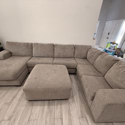 Modern Taupe Sectional Sofa w Ottoman