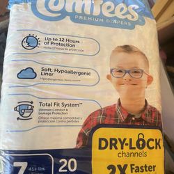 Comfees Premium Diapers Size 7 