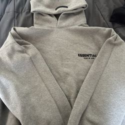 ESSENTIALS Fear of God Hoodie in Grey Size Large