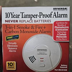 Brand New/ Never Opened Smoke And Carbon Monixide Detectors (x6 Pack)