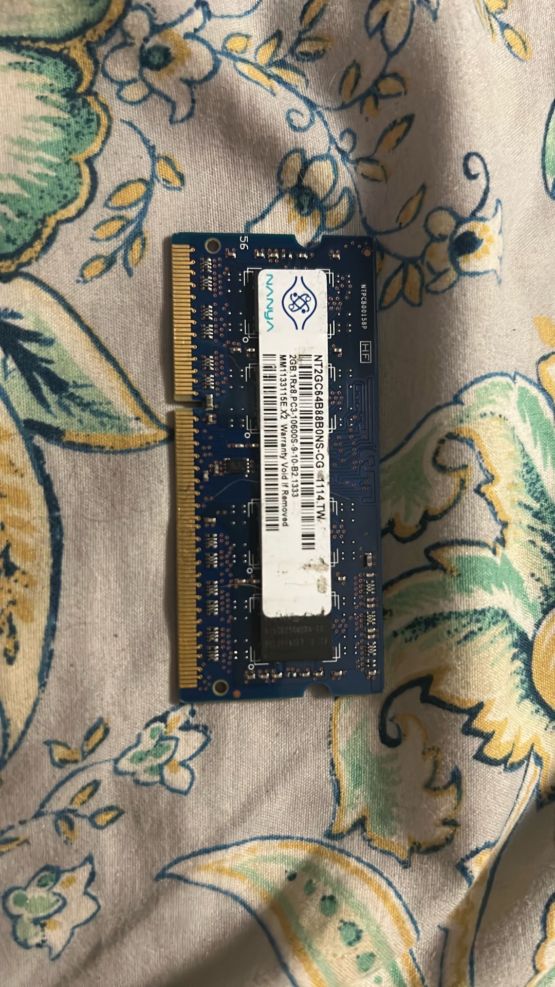 2GB Laptop RAM DDR3 PC3-10600s.